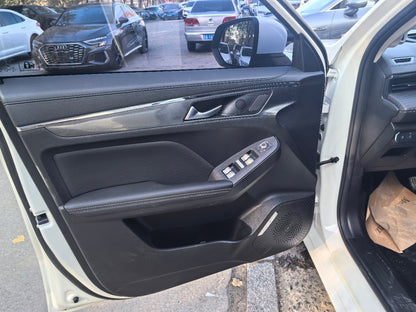 Haval First Love 2021 года, автоматическая коробка передач 1.5T, комплектация Premium Max