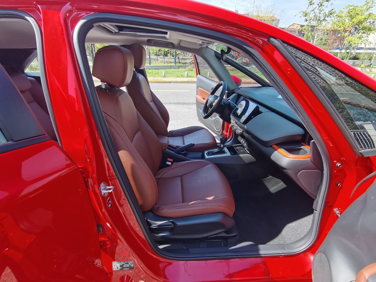 Автомобиль Honda LIFE SPO-SS 1.5L CVT 2021 года